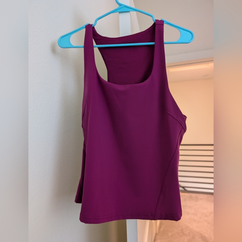 Lululemon tank top size 14